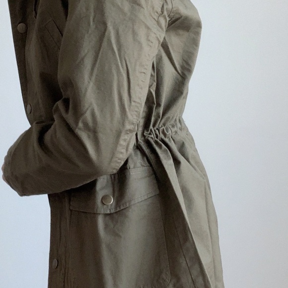 Olive Cargo Utility Jacket with Pockets and Drawstring Waist - Picture 9 of 9